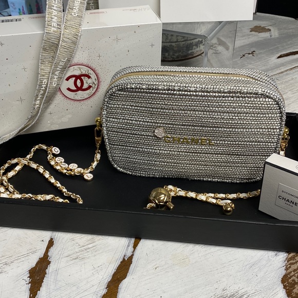 CHANEL Bags Chanel Holiday 222 Tweed Cosmetic Pouch Poshmark